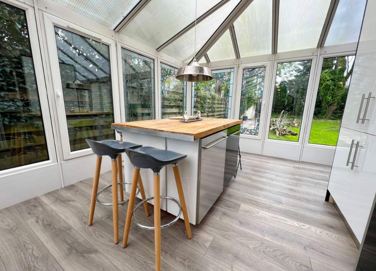 Carlibar Villa Barrhead Экстерьер фото
