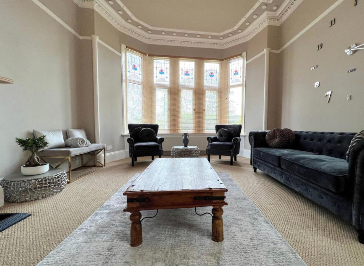 Carlibar Villa Barrhead Экстерьер фото