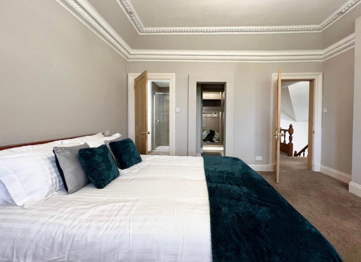 Carlibar Villa Barrhead Экстерьер фото